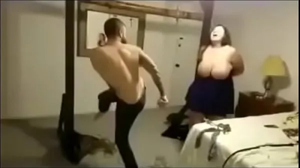 BBW girl gets a knock to her knockers Ống tốt nhất