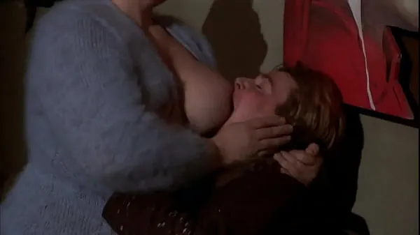 Horny busty milf getting her tits sucked by teen boy Tiub halus terbaik