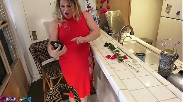 Bästa Stepmom gets pics for anniversary of secretary sucking husband's dick so she fucks her stepson finröret