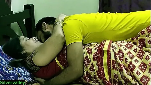 بہترین Indian xxx sexy Milf aunty secret sex with son in law!! Real Homemade sex فائن ٹیوب