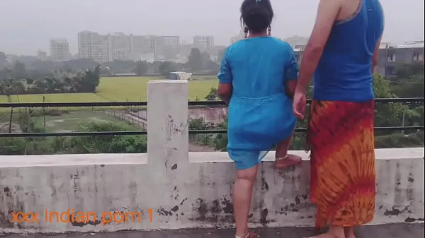 Bästa Gorgeous Boobs Indian Bhabhi XXX Fuck After Rain Bath full Scene finröret